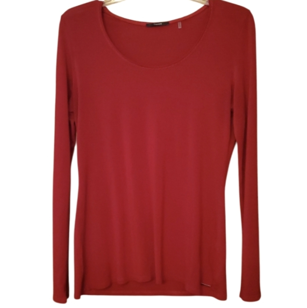 Tahari Womans Lightweight Red Long Sleeve Shirt Size Medium